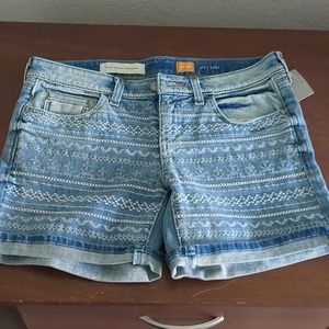 Pilcro and the letterpress brand new with tags embroidered jean shorts size 26